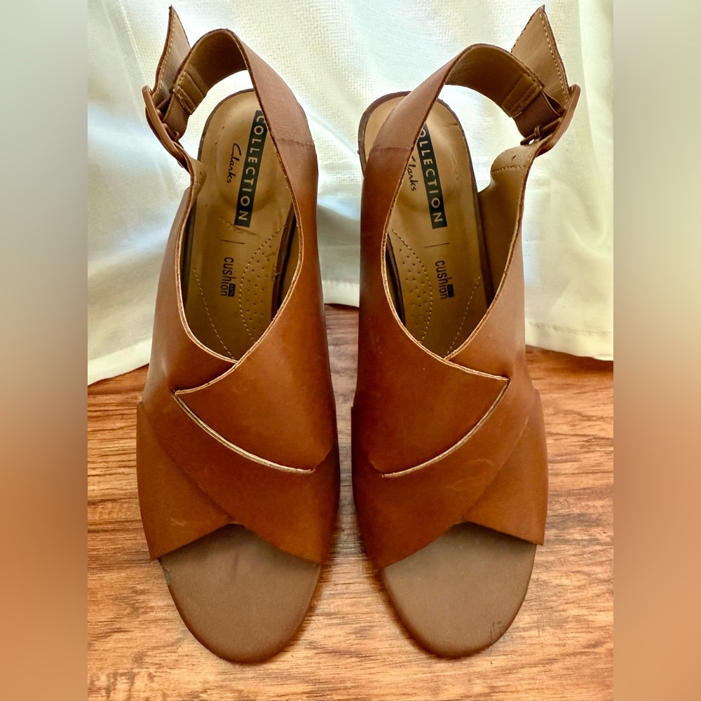 Clarks Leather Soft Cushion Heels Brown (EXCELLENT USED CONDITION)
